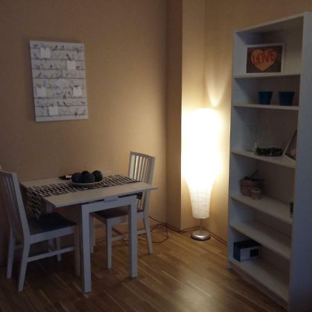 Angel Apartment Nr 4 Near To The Center Прага Екстериор снимка