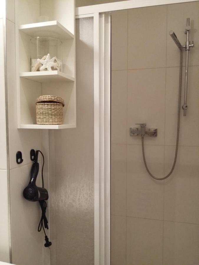 Angel Apartment Nr 4 Near To The Center Прага Екстериор снимка