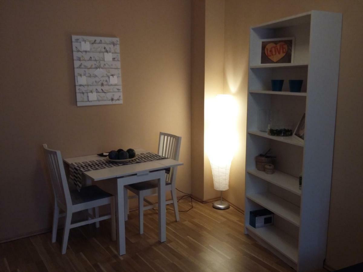 Angel Apartment Nr 4 Near To The Center Прага Екстериор снимка