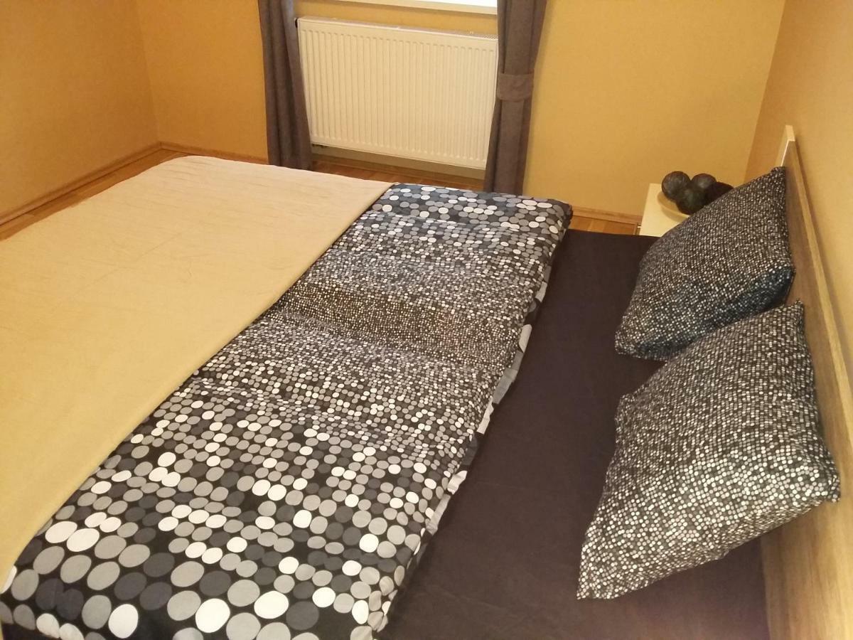 Angel Apartment Nr 4 Near To The Center Прага Екстериор снимка